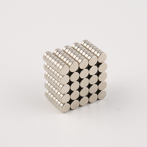 D4x2mm-Neodymium-Magnets-N50-Circular-Magnets-1