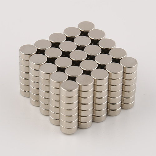 D4x2mm-Neodymium-Magnets-N50-Circular-Magnets-5