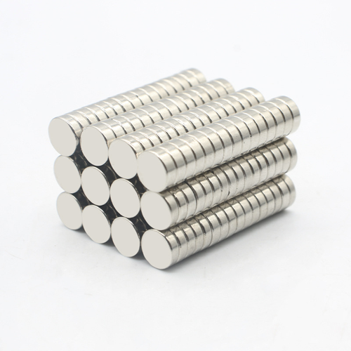 D6x2mm-Neodymium-Magnets-N50-Round-Magnets-2